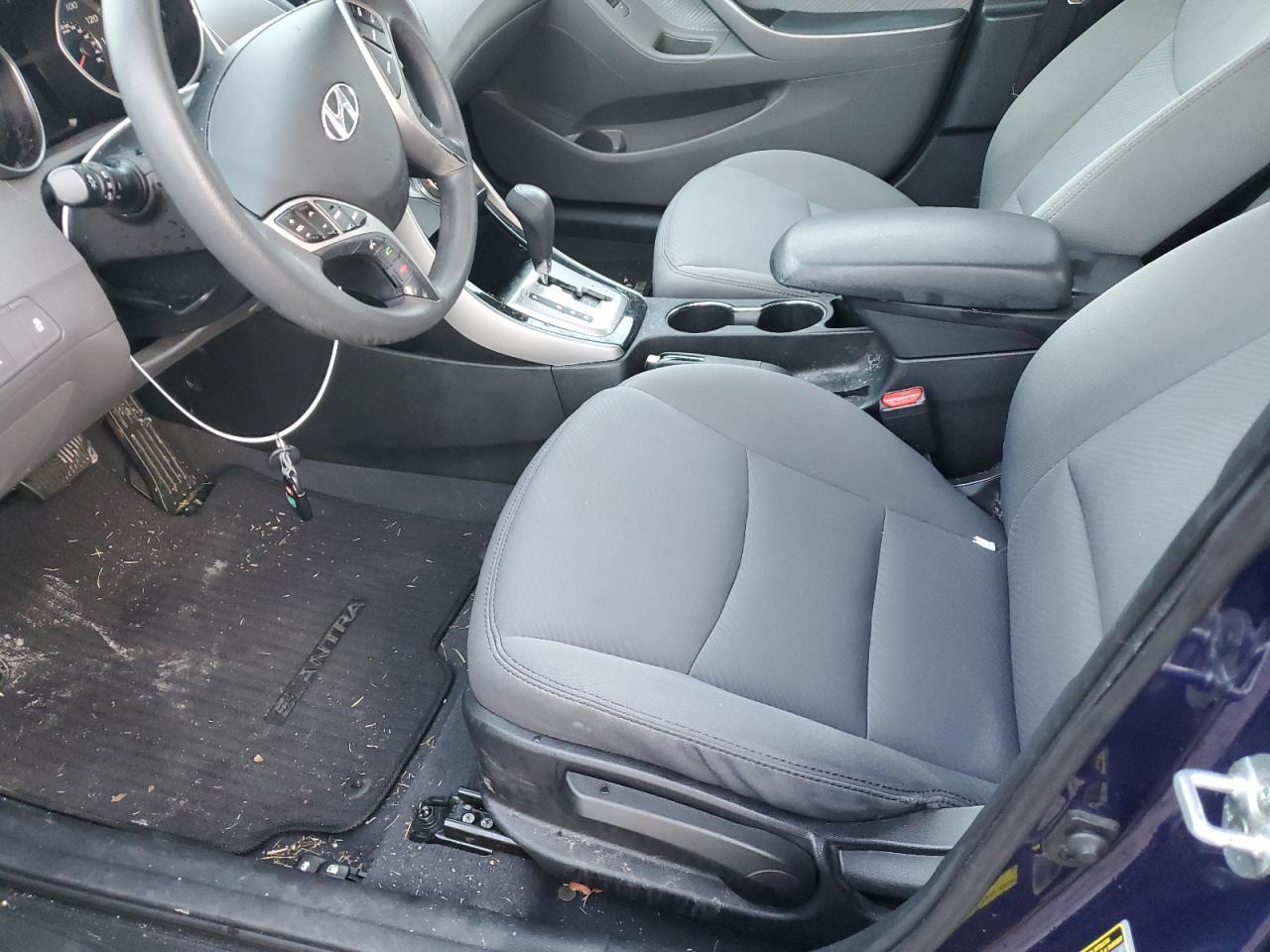 2013 Hyundai Elantra Gls - Фото 7