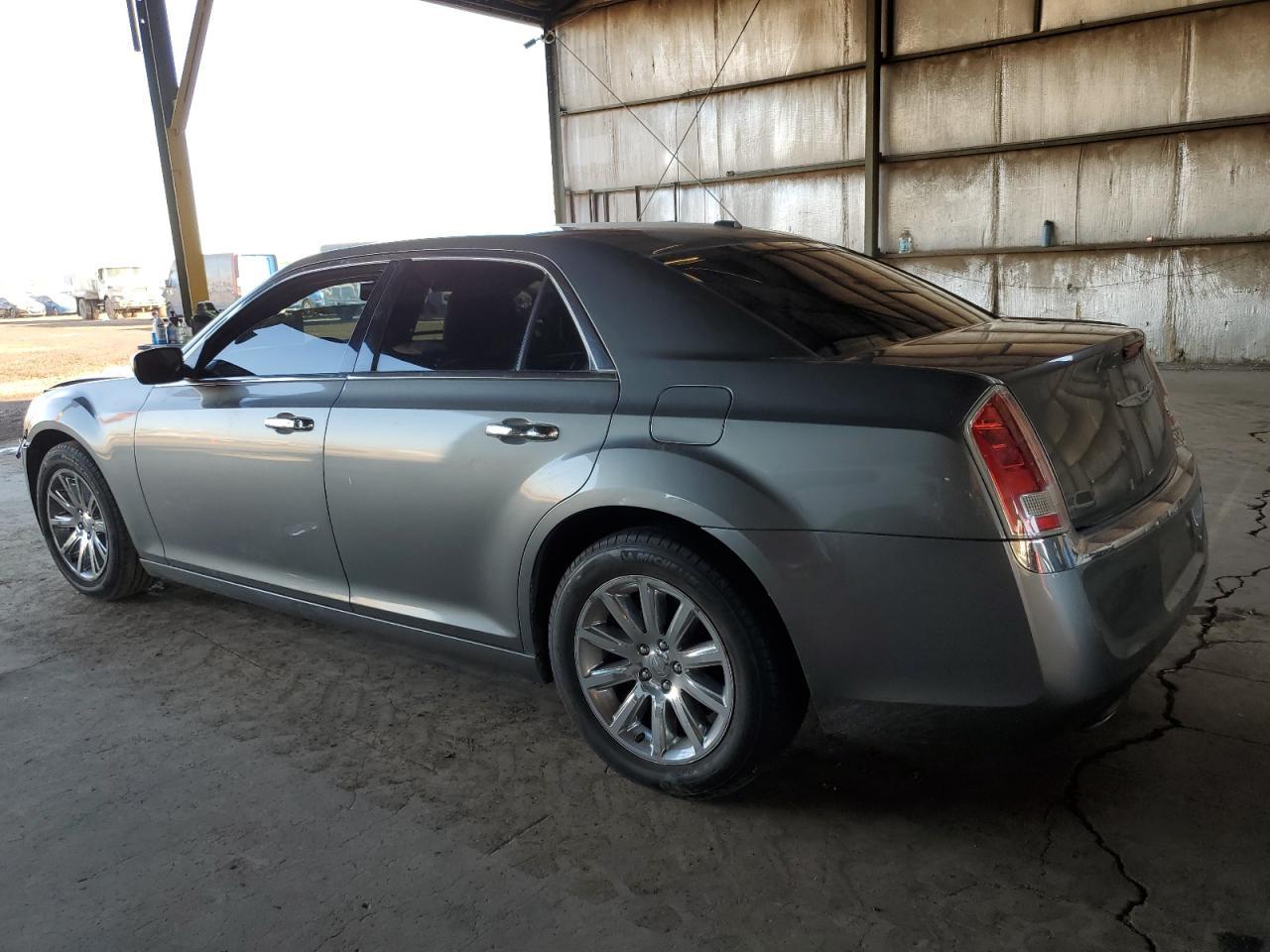 2012 Chrysler 300 Limited - Image 2