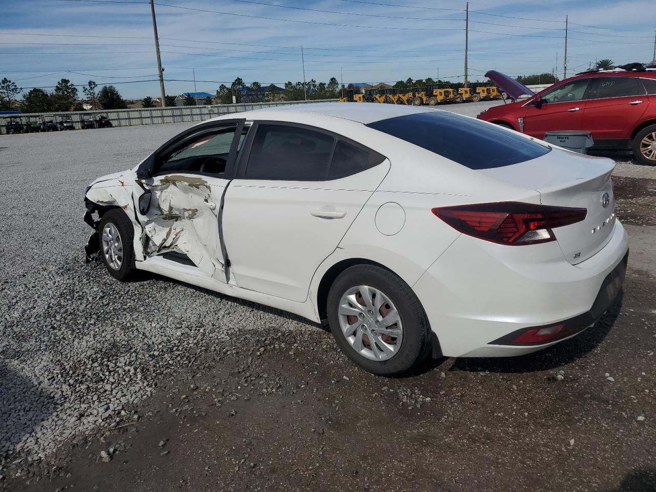 2020 Hyundai Elantra Se - Фото 2