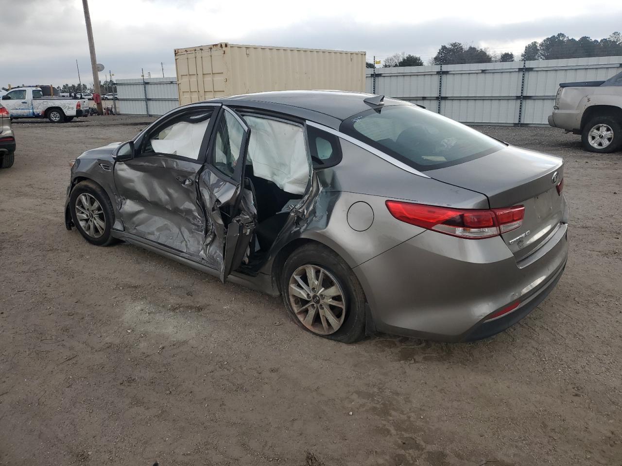 2018 Kia Optima Lx - Фото 2