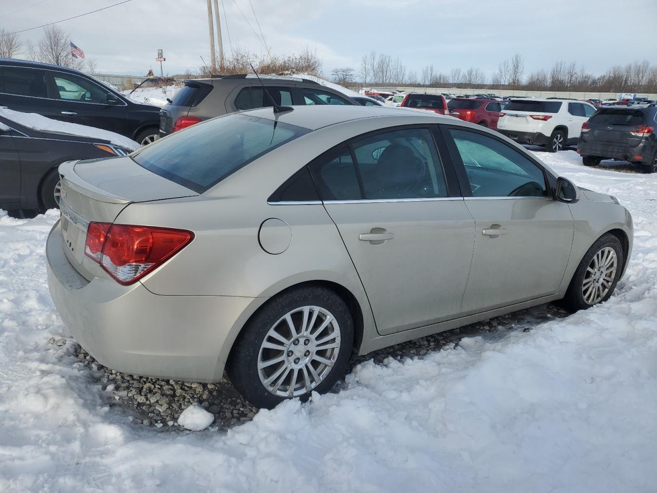 2014 Chevrolet Cruze Eco - Image 3