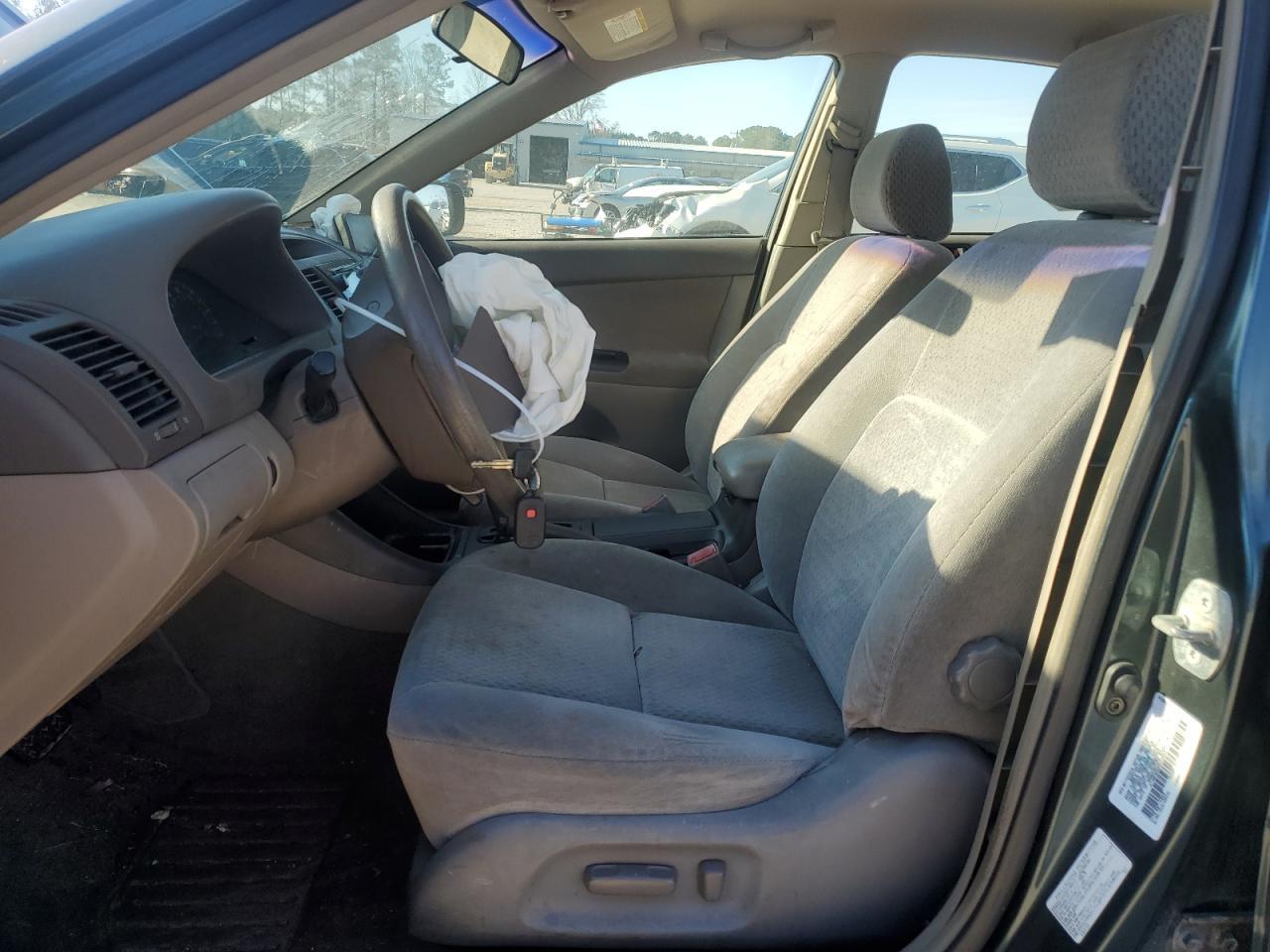 2003 Toyota Camry Le - Image 7