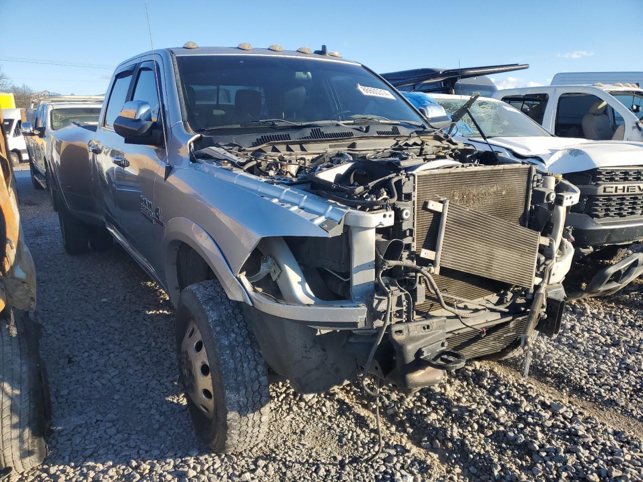 2017 Ram 3500 Longhorn - Фото 4
