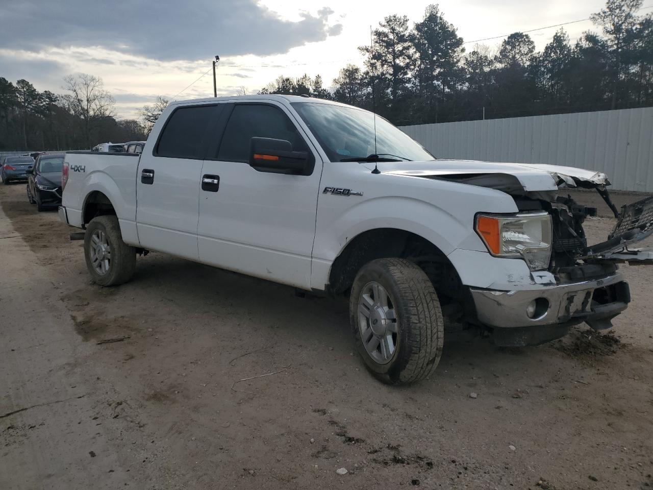 2014 Ford F 150 - Фото 4