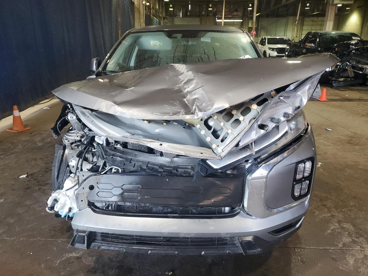 2023 Mitsubishi Outlander Sport S/Se - Фото 5