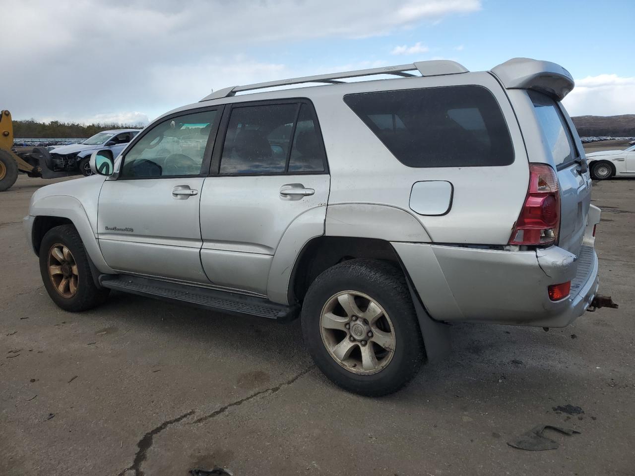 2005 Toyota 4Runner Sr5 - Image 2