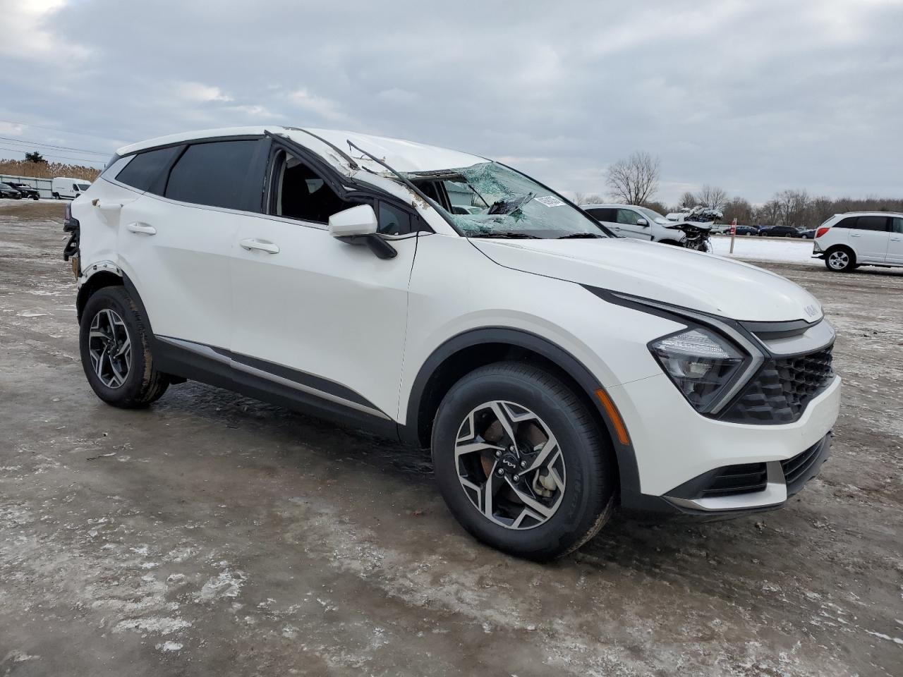 2023 Kia Sportage Lx - Image 4
