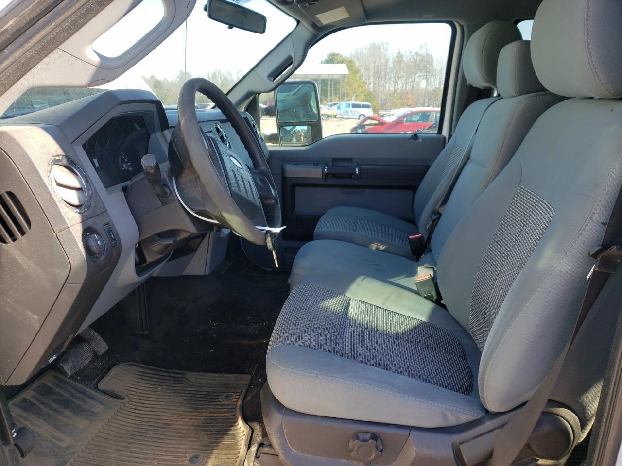 2012 Ford F250 Super Duty - Image 7