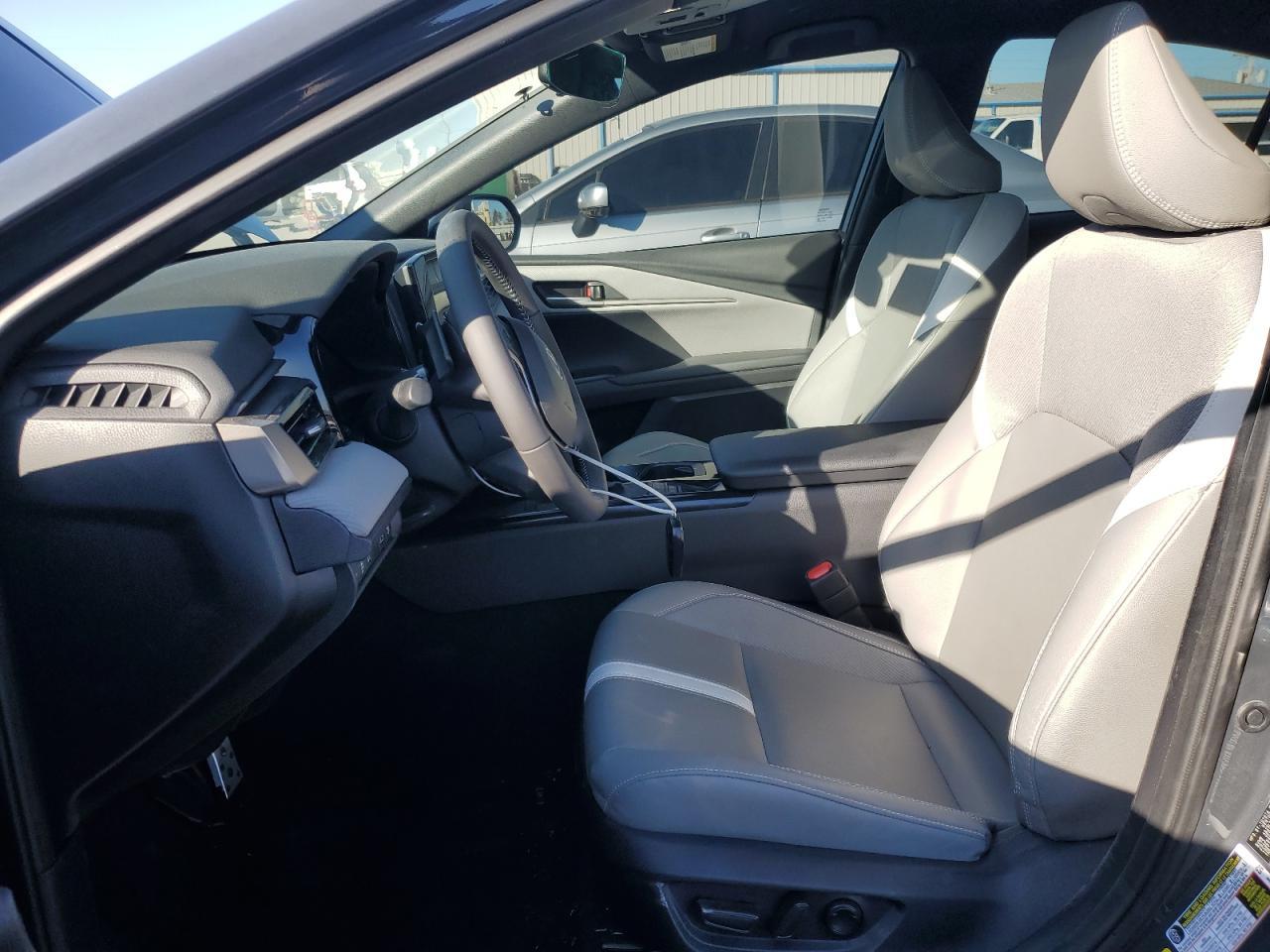 2025 Toyota Camry Xse - Фото 7