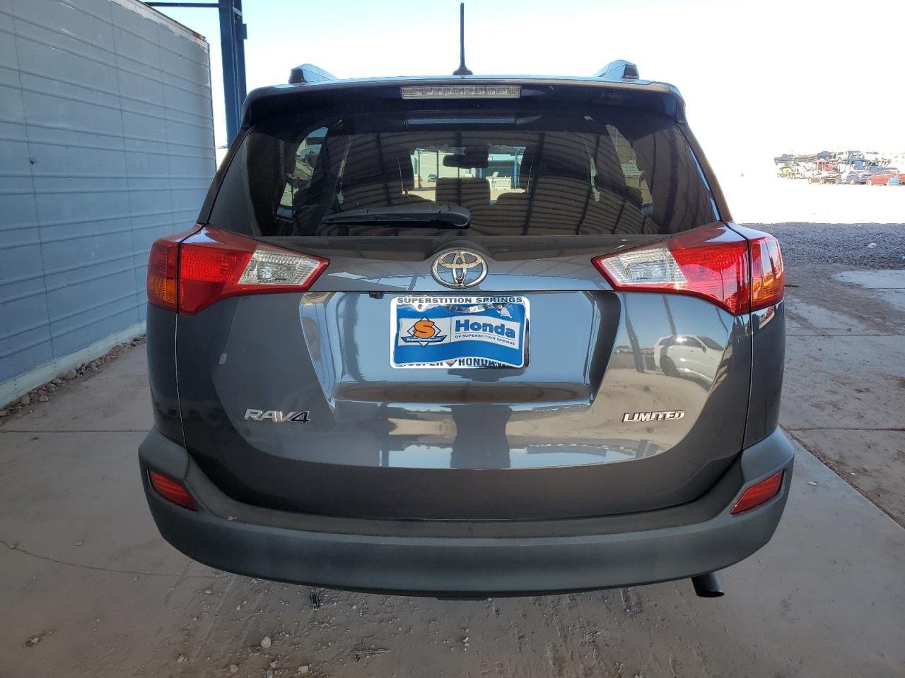 2015 Toyota Rav4 Limited - Image 6