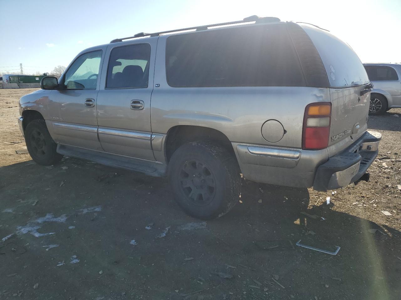 2001 GMC Yukon Xl K1500 - Image 2