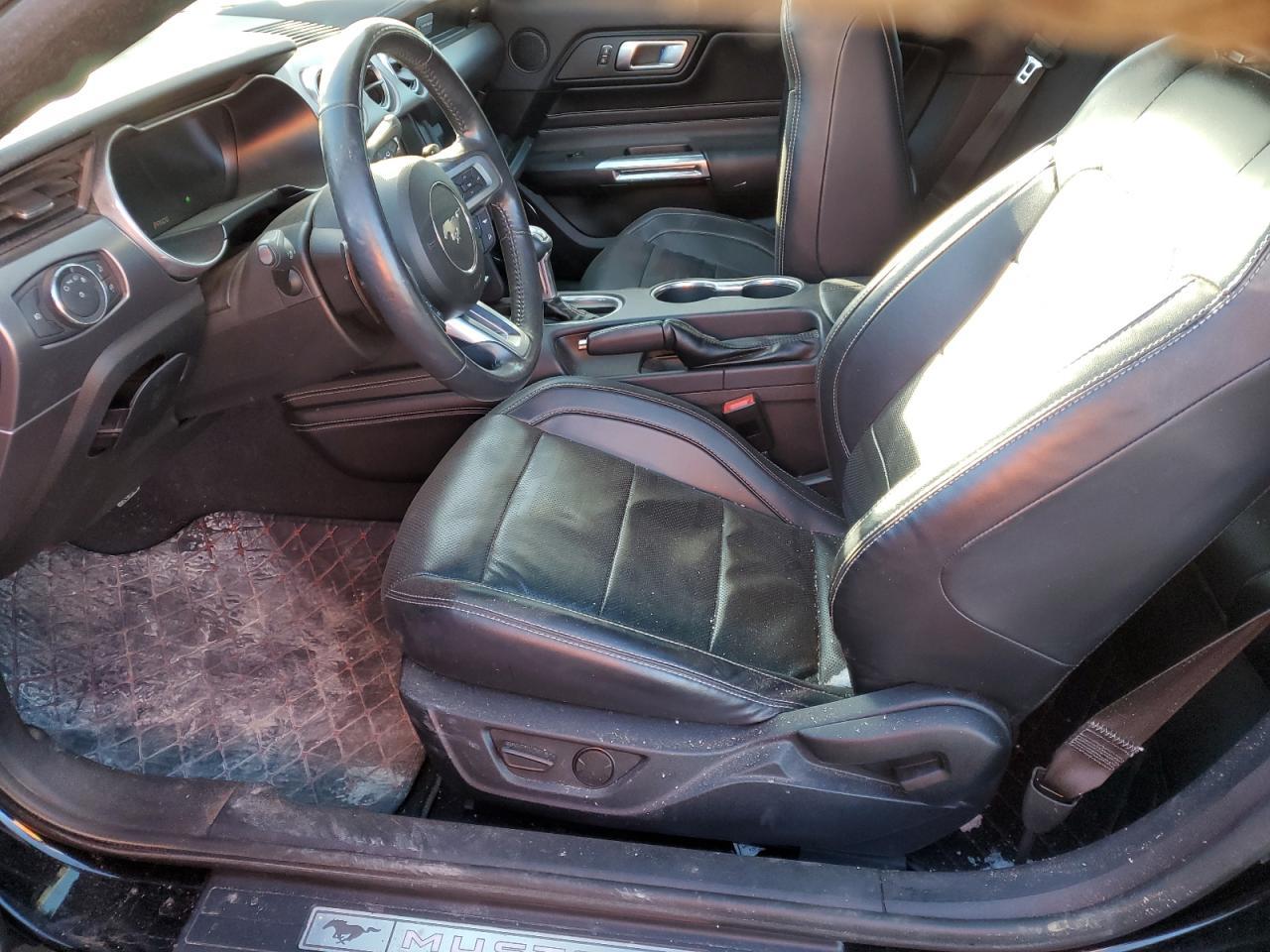 2021 Ford Mustang - Фото 7