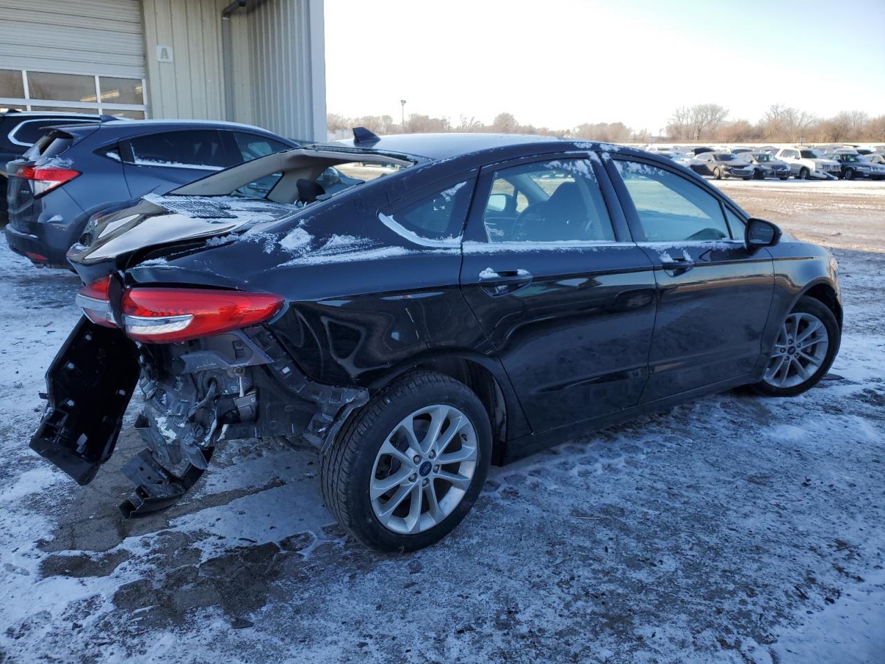 2020 Ford Fusion Se - Image 3