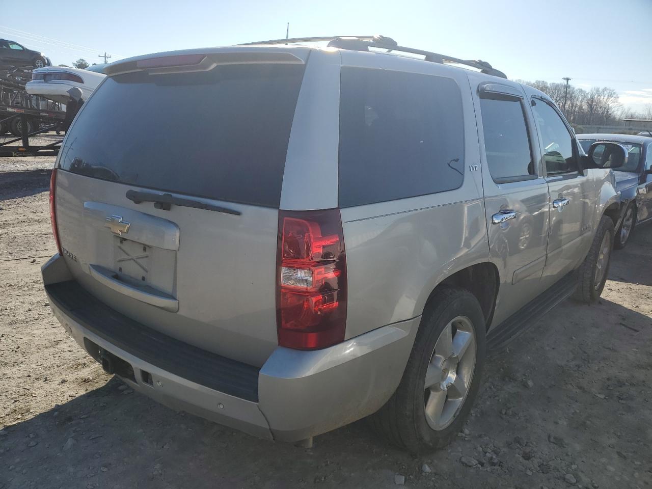 2008 Chevrolet Tahoe C1500 - Image 3