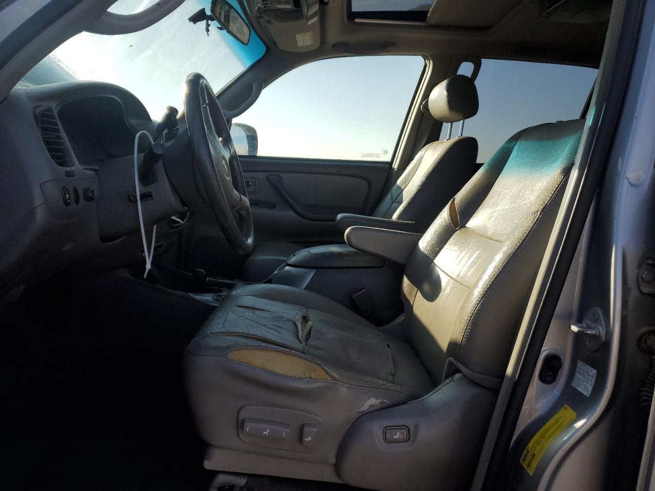 2002 Toyota Sequoia Limited - Image 7