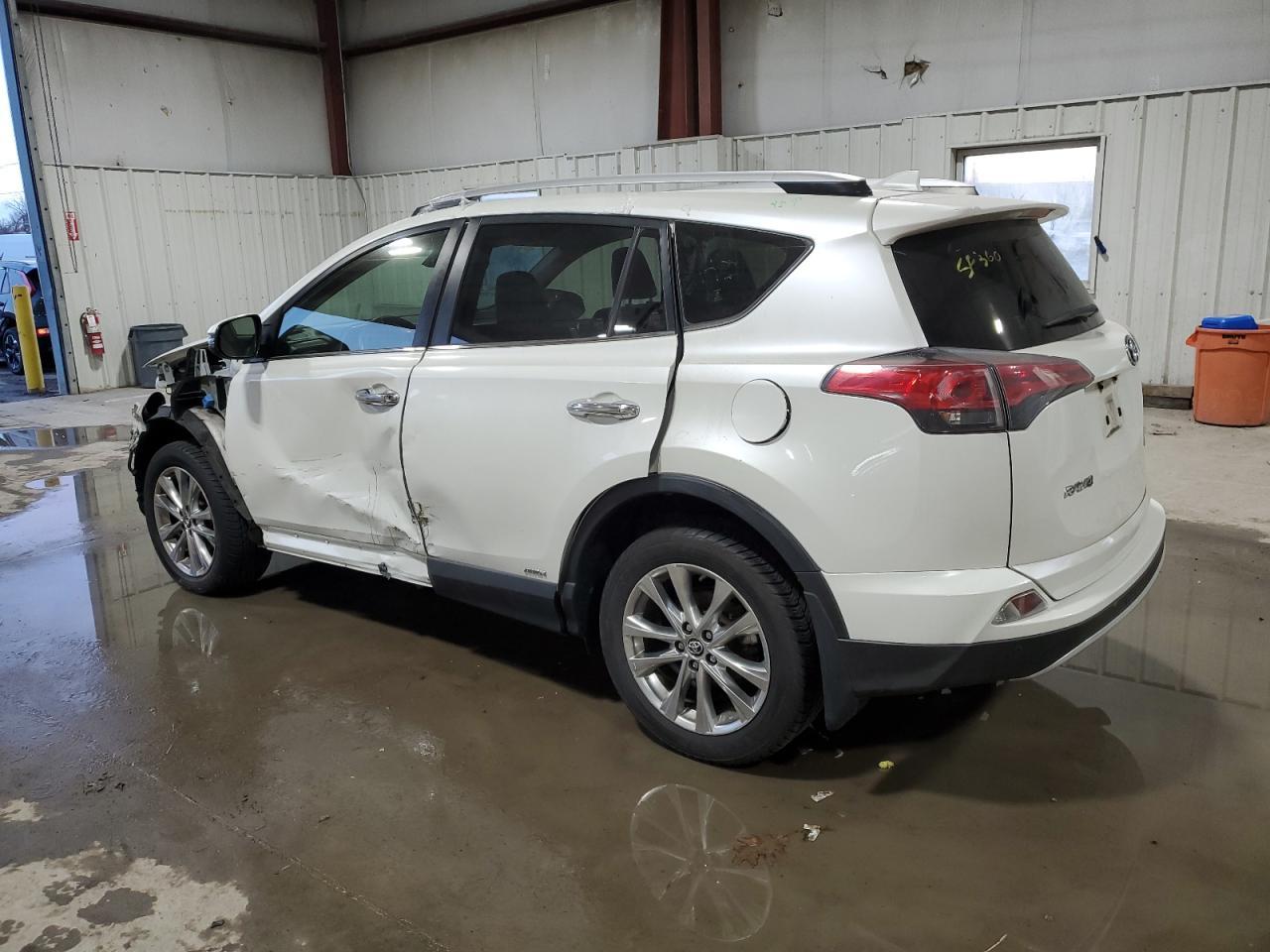 2016 Toyota Rav4 Hv Limited - Фото 2