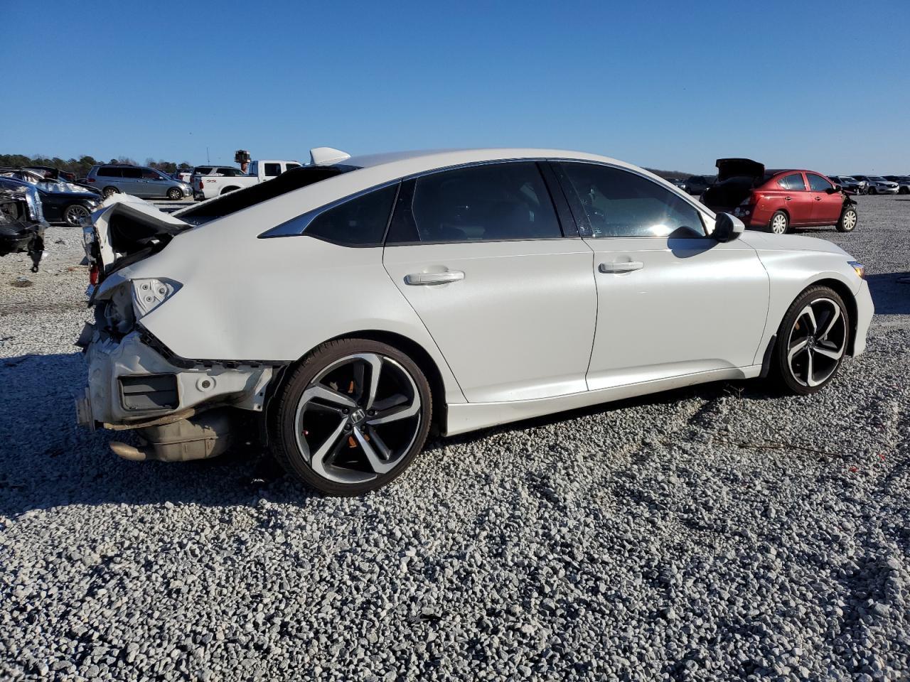 2018 Honda Accord Sport - Image 3