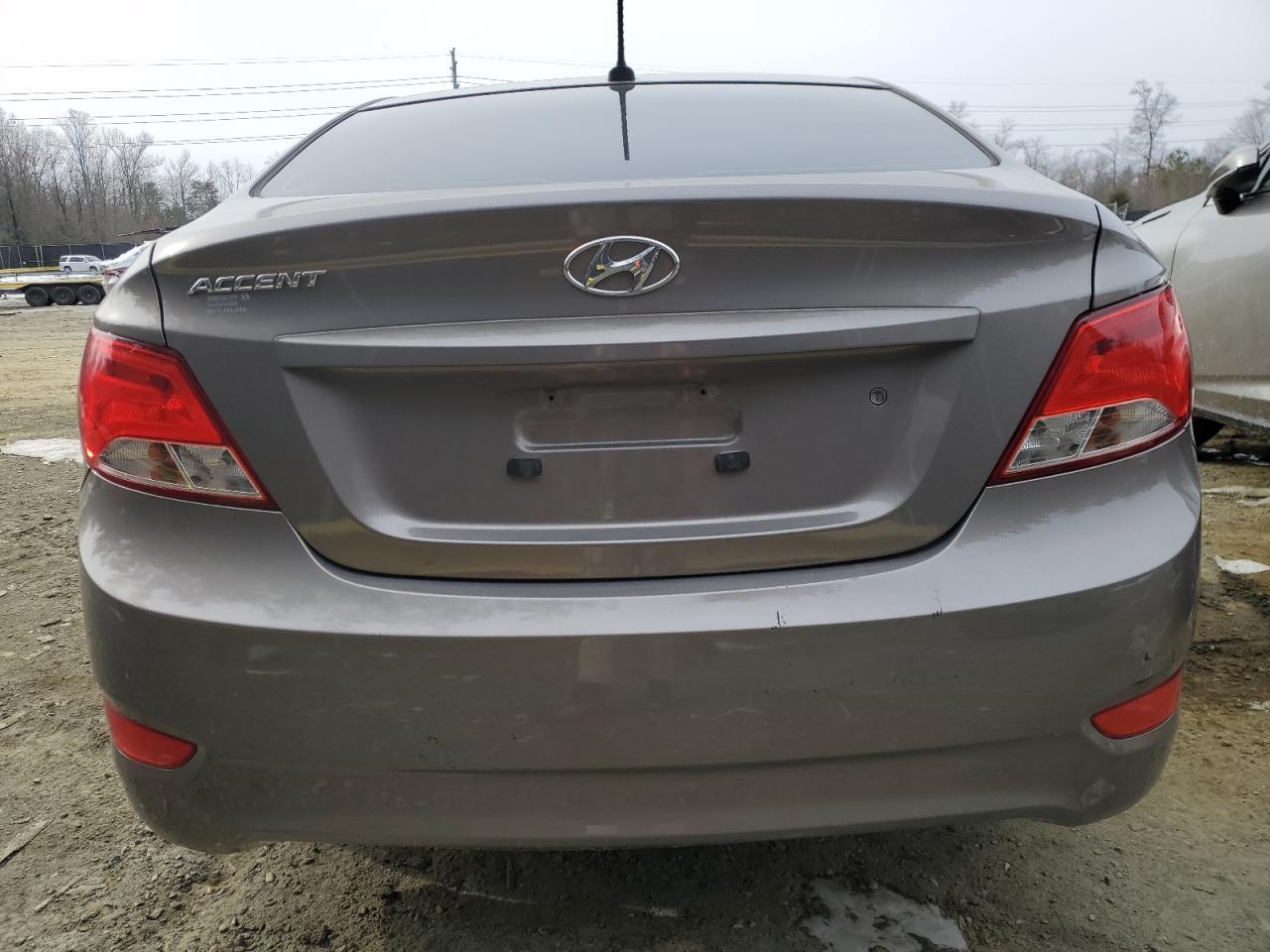 2017 Hyundai Accent Se - Фото 6