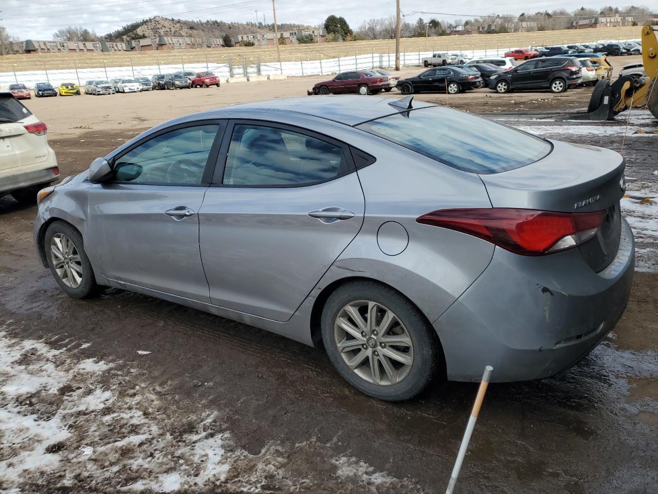 2015 Hyundai Elantra Se - Image 2