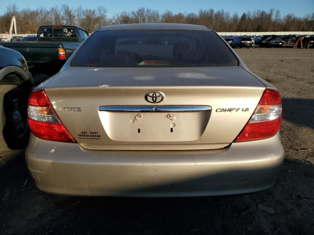 2002 Toyota Camry Le - Фото 6