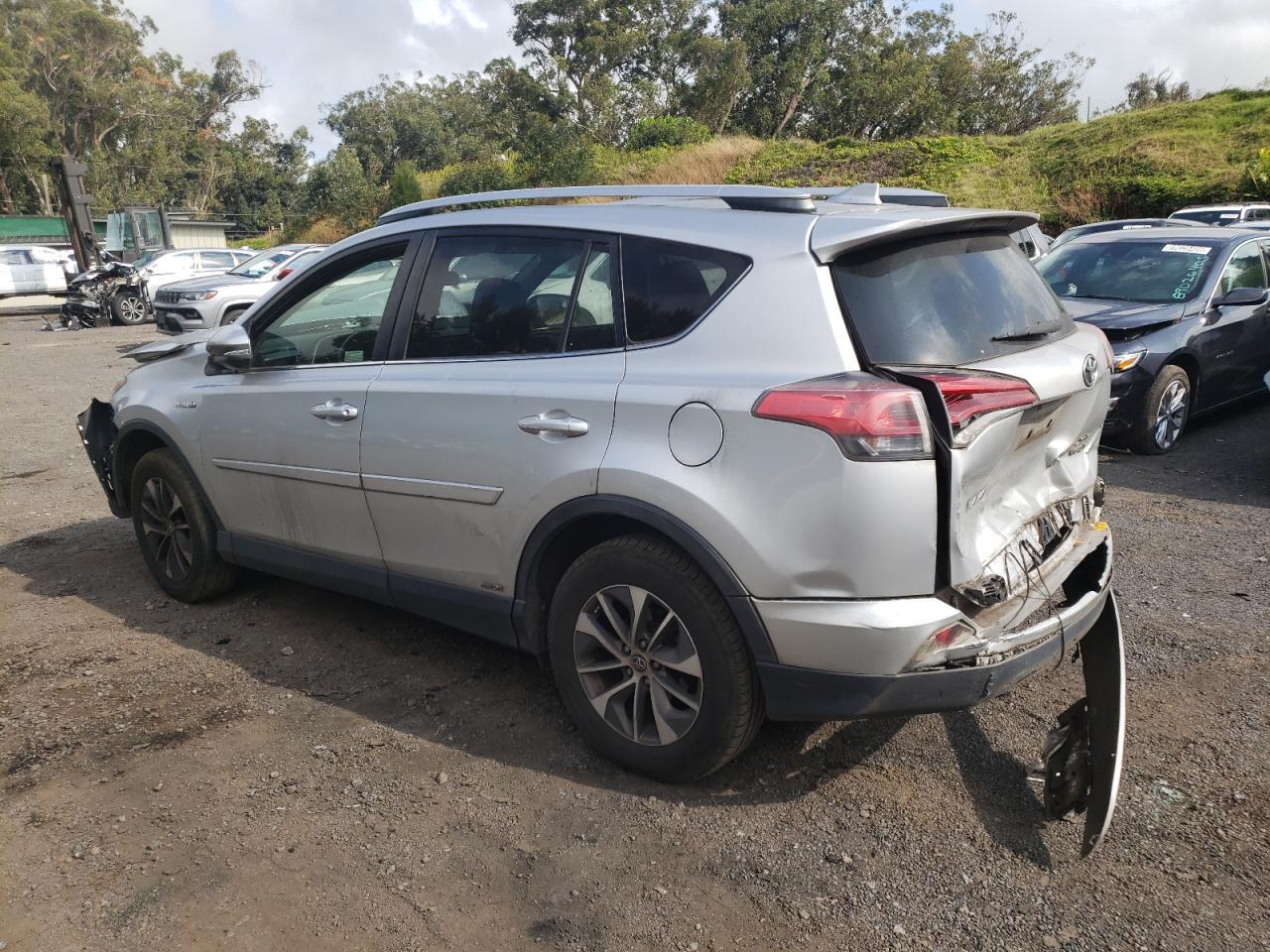 2016 Toyota Rav4 Hv Xle - Фото 2