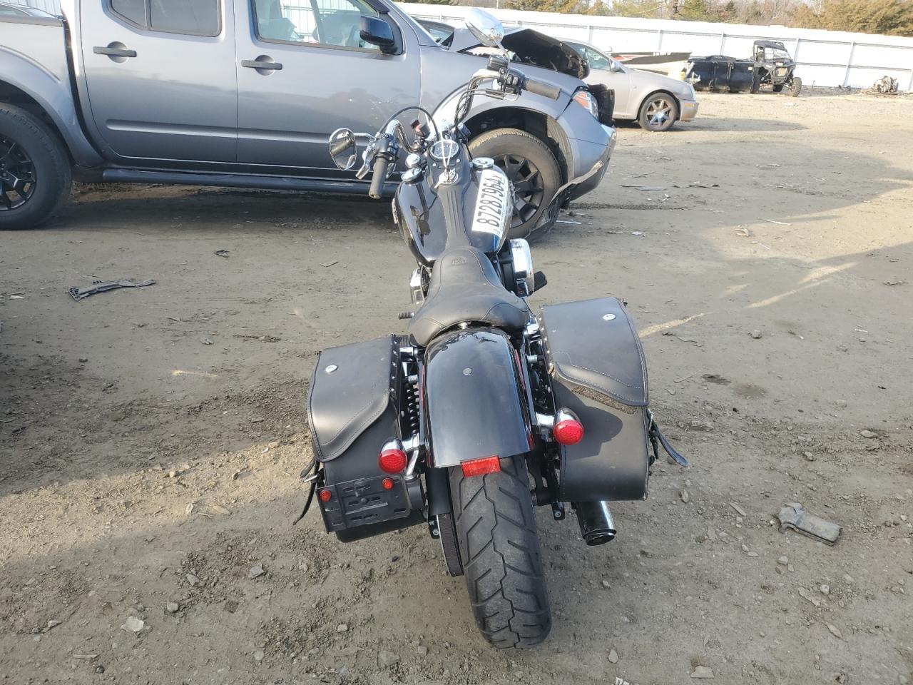 2017 Harley-Davidson Fxdb Dyna Street Bob - Фото 4