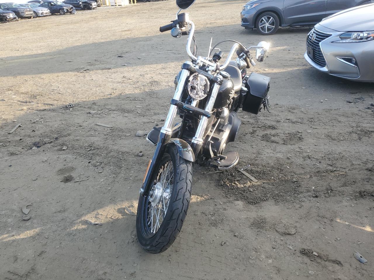 2017 Harley-Davidson Fxdb Dyna Street Bob - Фото 2