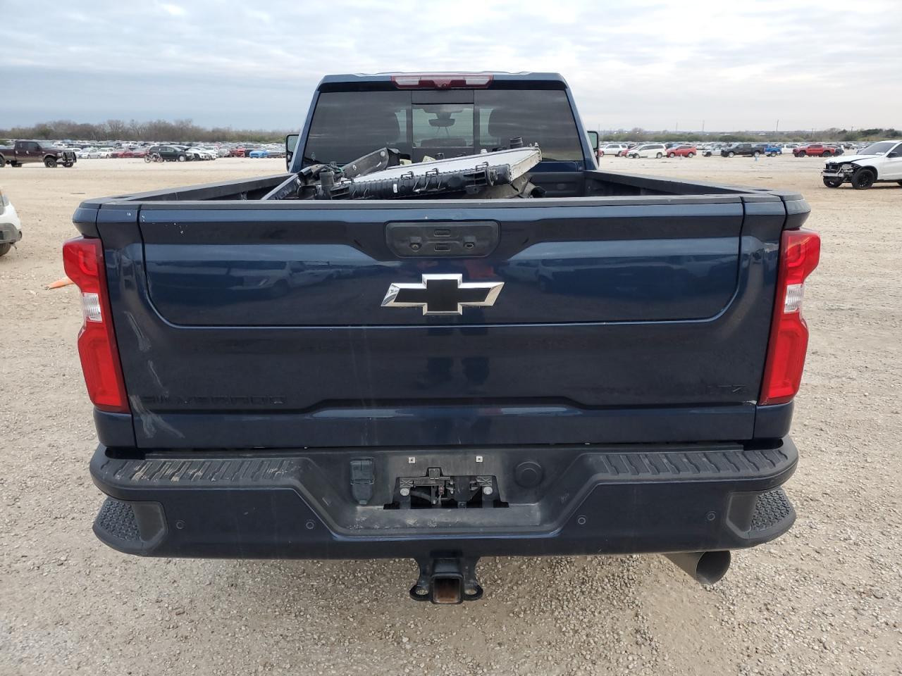 2022 Chevrolet Silverado K3500 Ltz - Фото 6