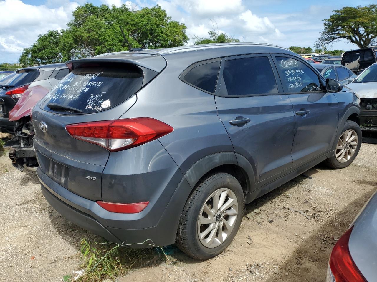 2016 Hyundai Tucson Limited - Image 3