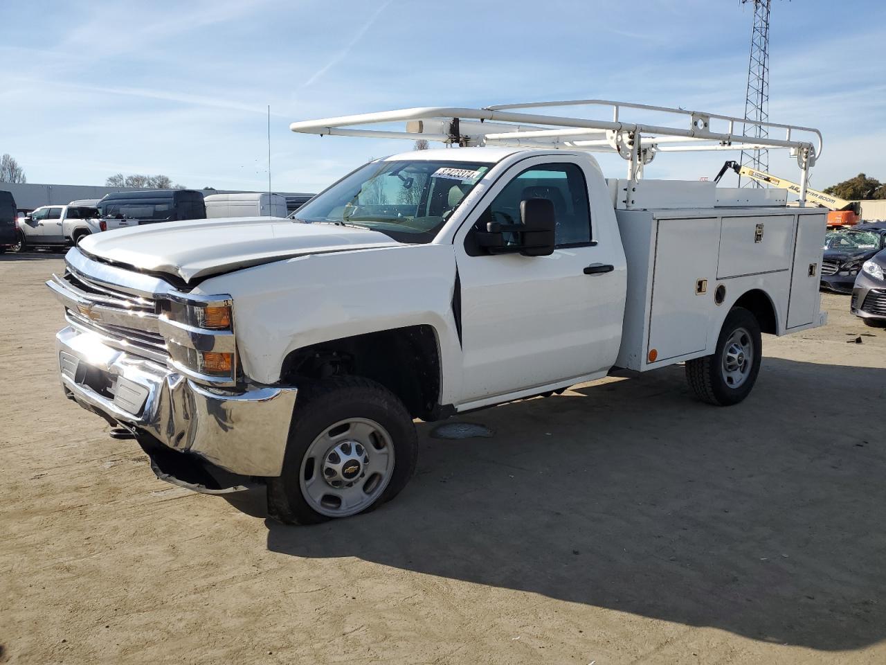 2016 Chevrolet Silverado C2500 Heavy Duty