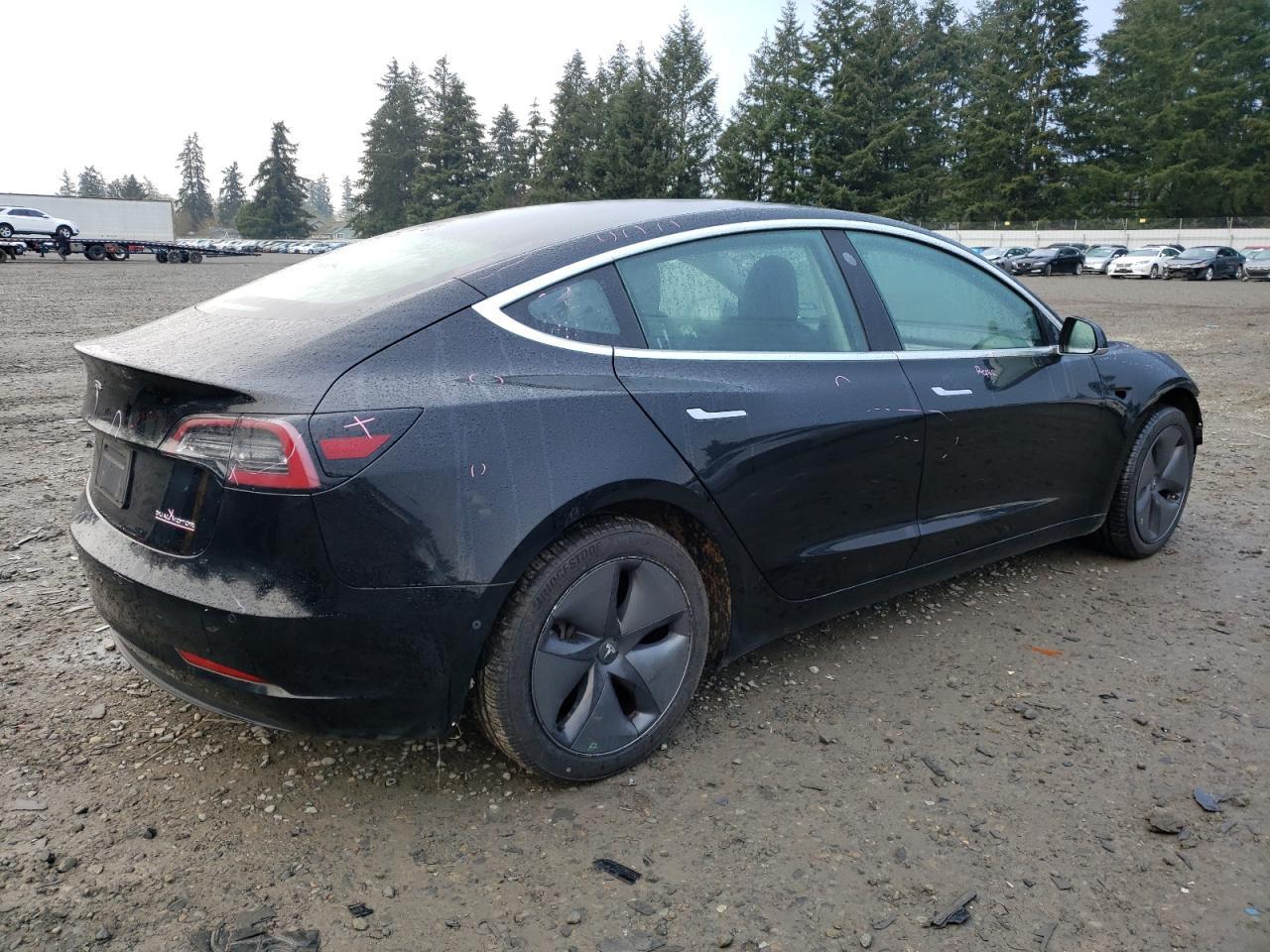 2019 Tesla Model 3 - Фото 3