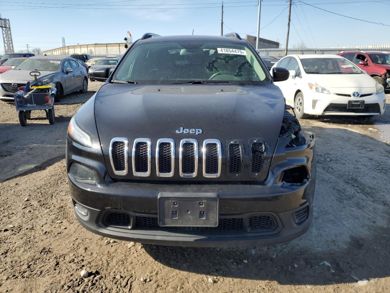 2015 Jeep Cherokee Sport - Фото 5