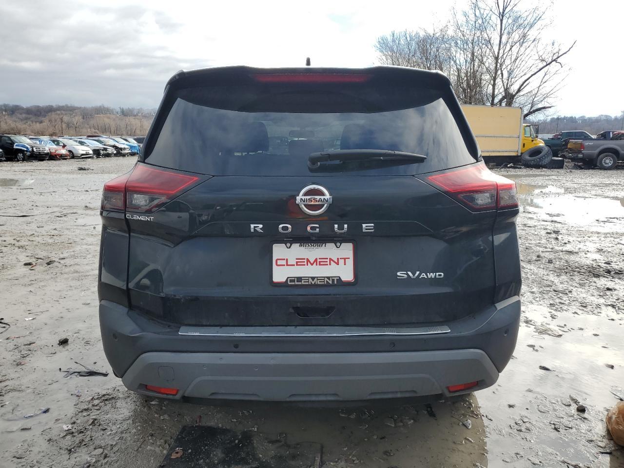2021 Nissan Rogue Sv - Image 6