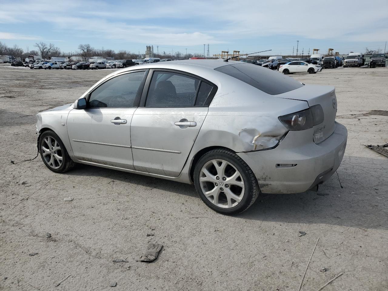 2009 Mazda 3 I - Фото 2