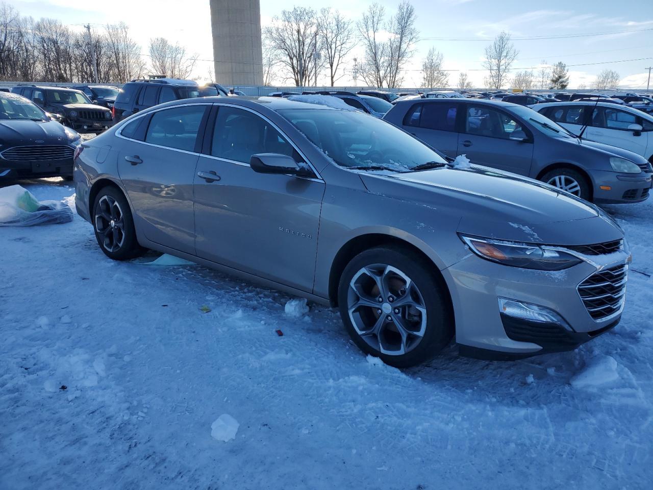 2022 Chevrolet Malibu Lt - Фото 4