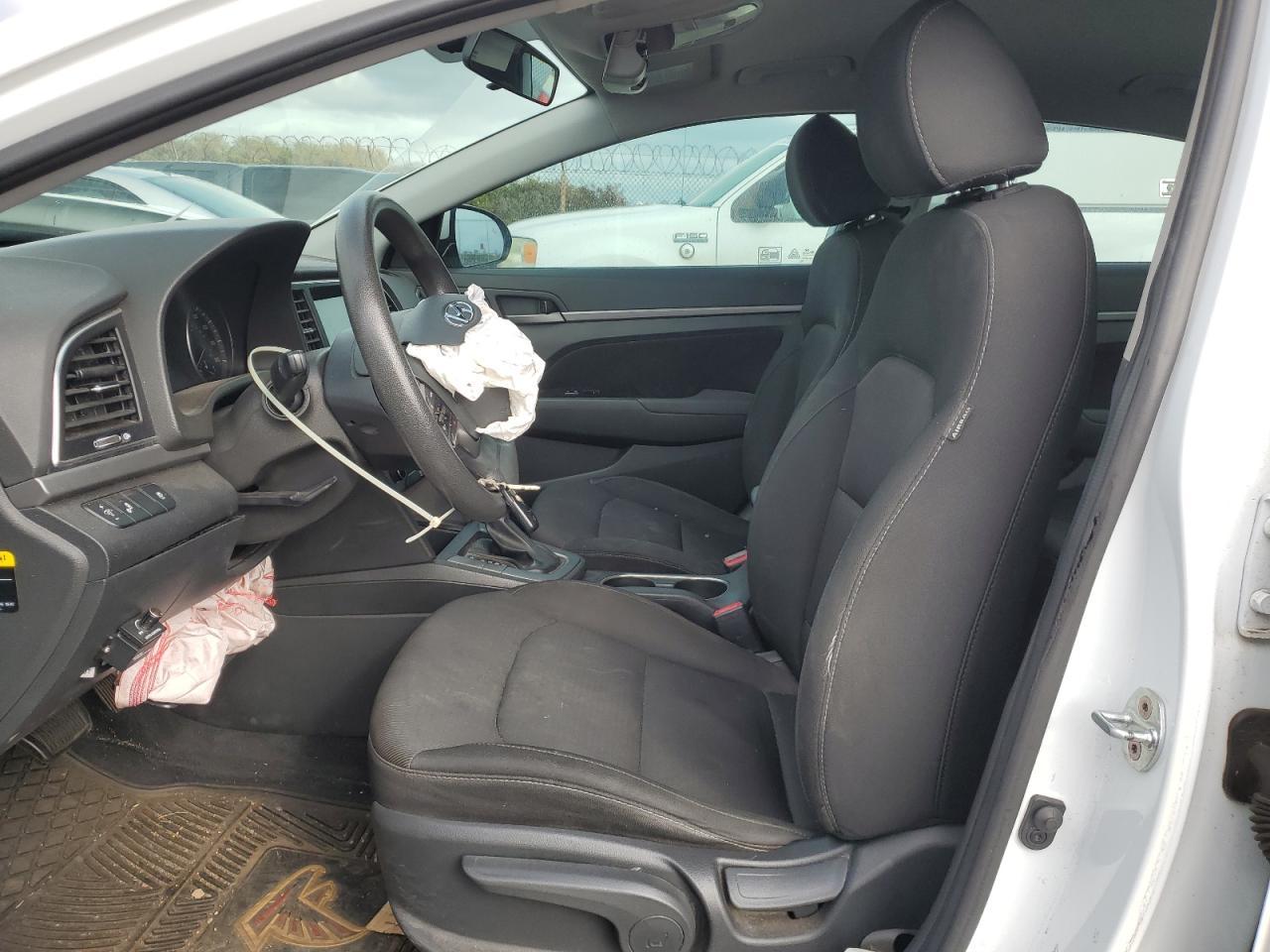 2018 Hyundai Elantra Sel - Фото 7