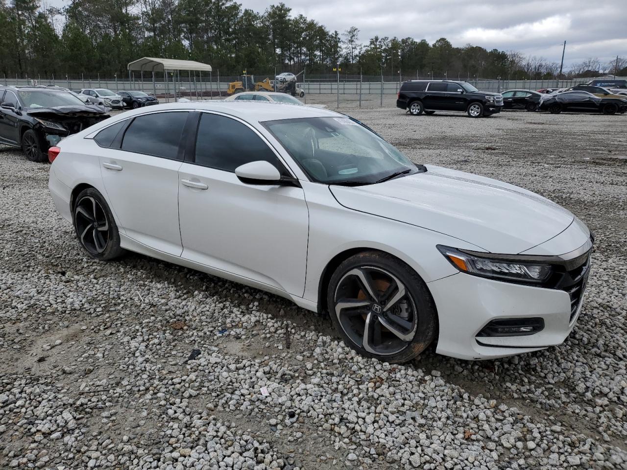 2020 Honda Accord Sport - Image 4