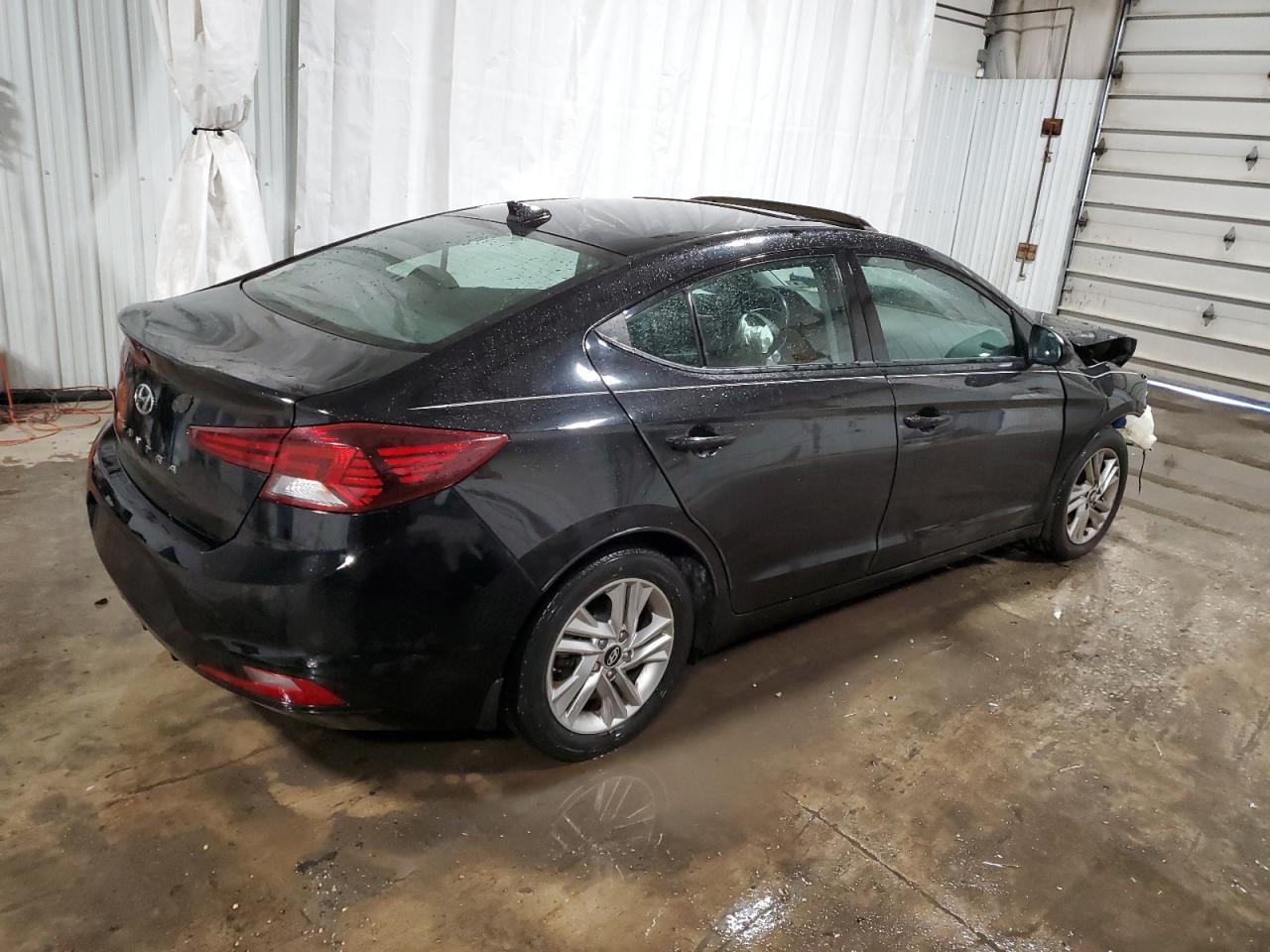 2019 Hyundai Elantra Sel - Фото 3
