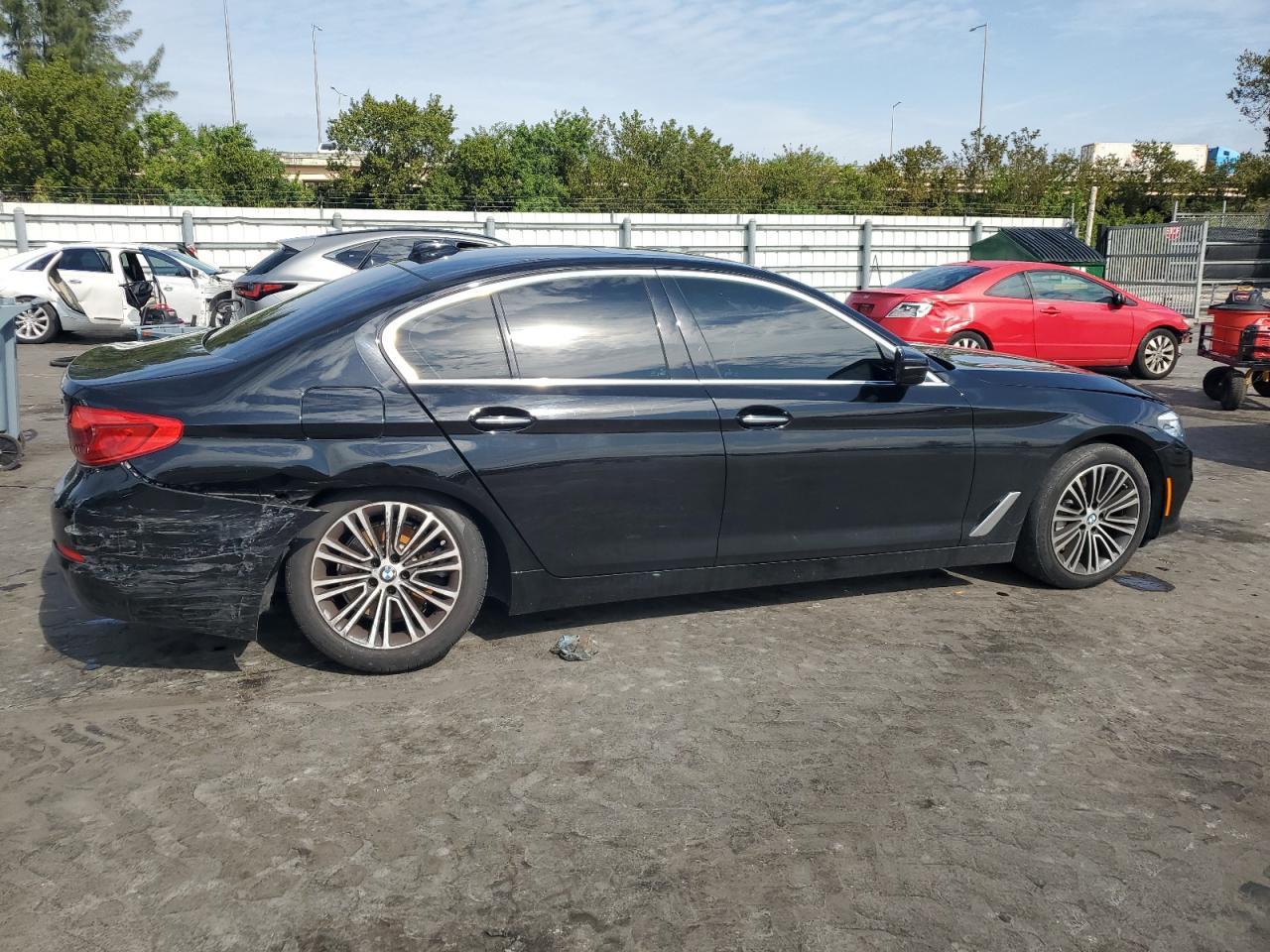 2018 BMW 530 I - Image 3