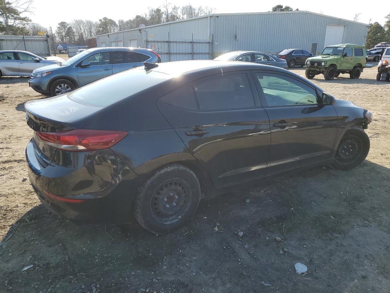 2018 Hyundai Elantra Se - Image 3
