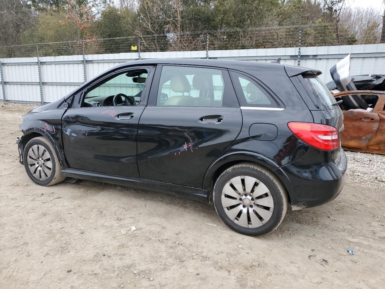 2014 Mercedes-Benz B Electric - Фото 2