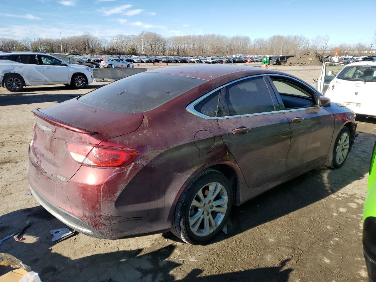 2015 Chrysler 200 Limited - Image 3