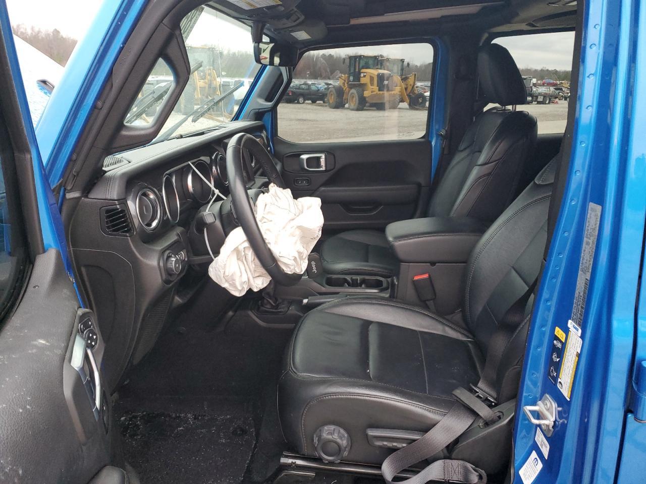 2022 Jeep Wrangler Unlimited Sahara - Image 7