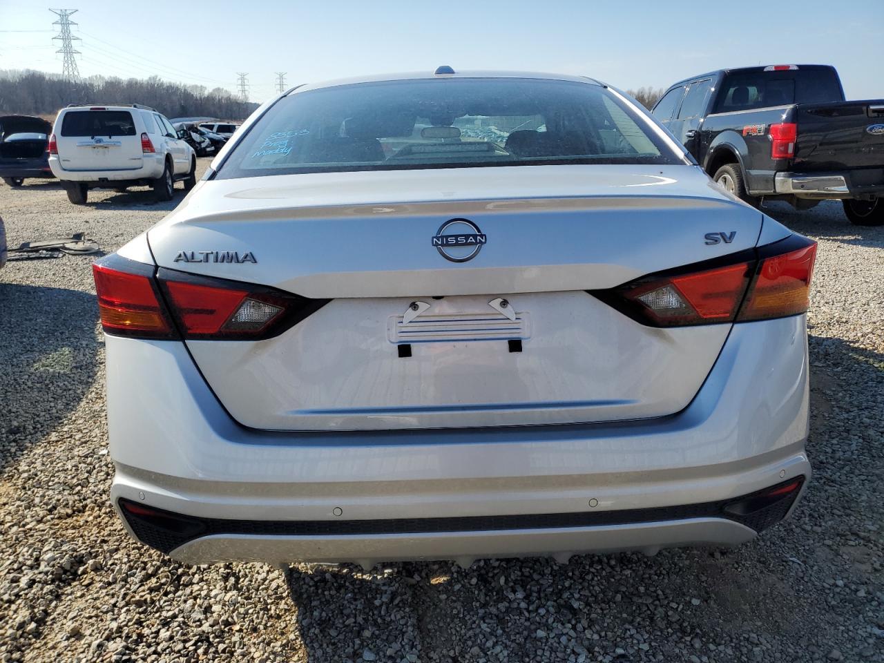 2024 Nissan Altima Sv - Image 6