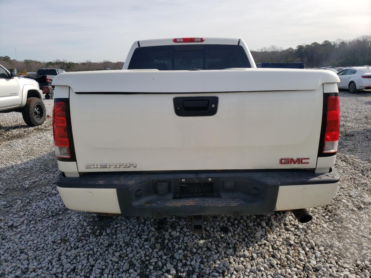 2010 GMC Sierra K1500 Denali - Фото 6