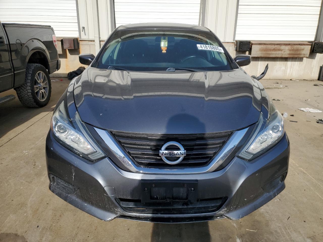 2016 Nissan Altima 2.5 - Image 5