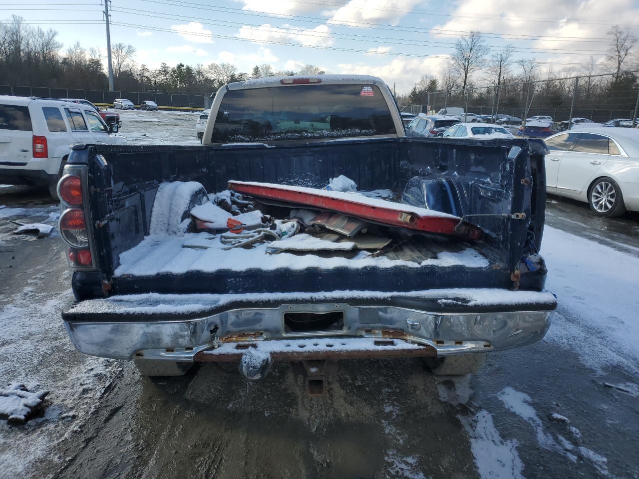 2000 Chevrolet Silverado K2500 - Image 6