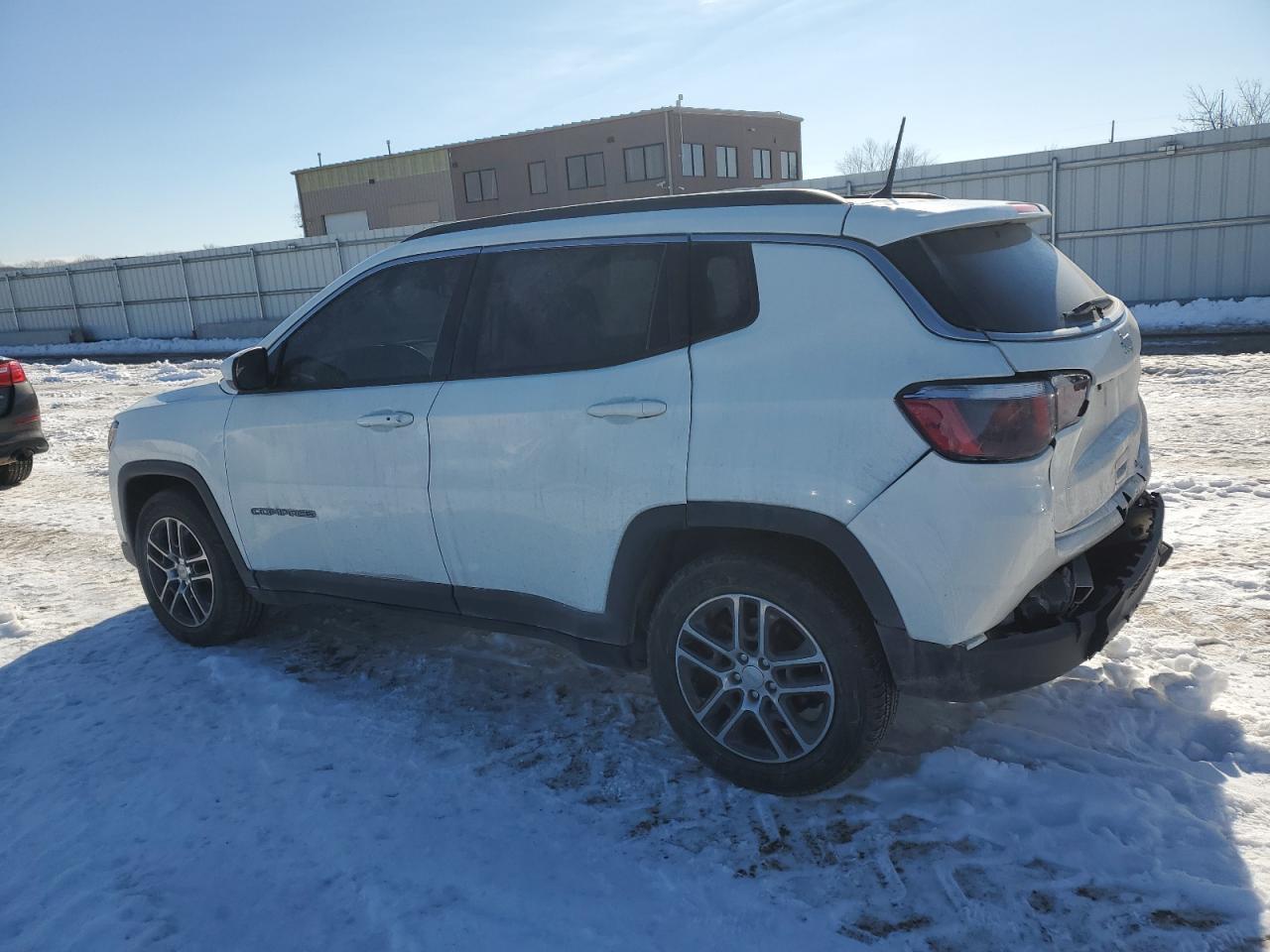 2018 Jeep Compass Latitude - Image 2