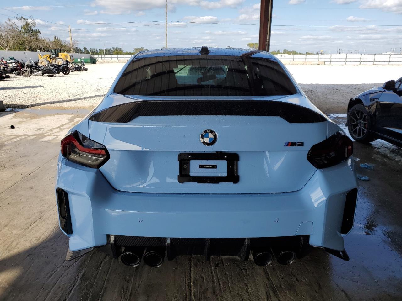 2024 BMW M2 - Фото 6