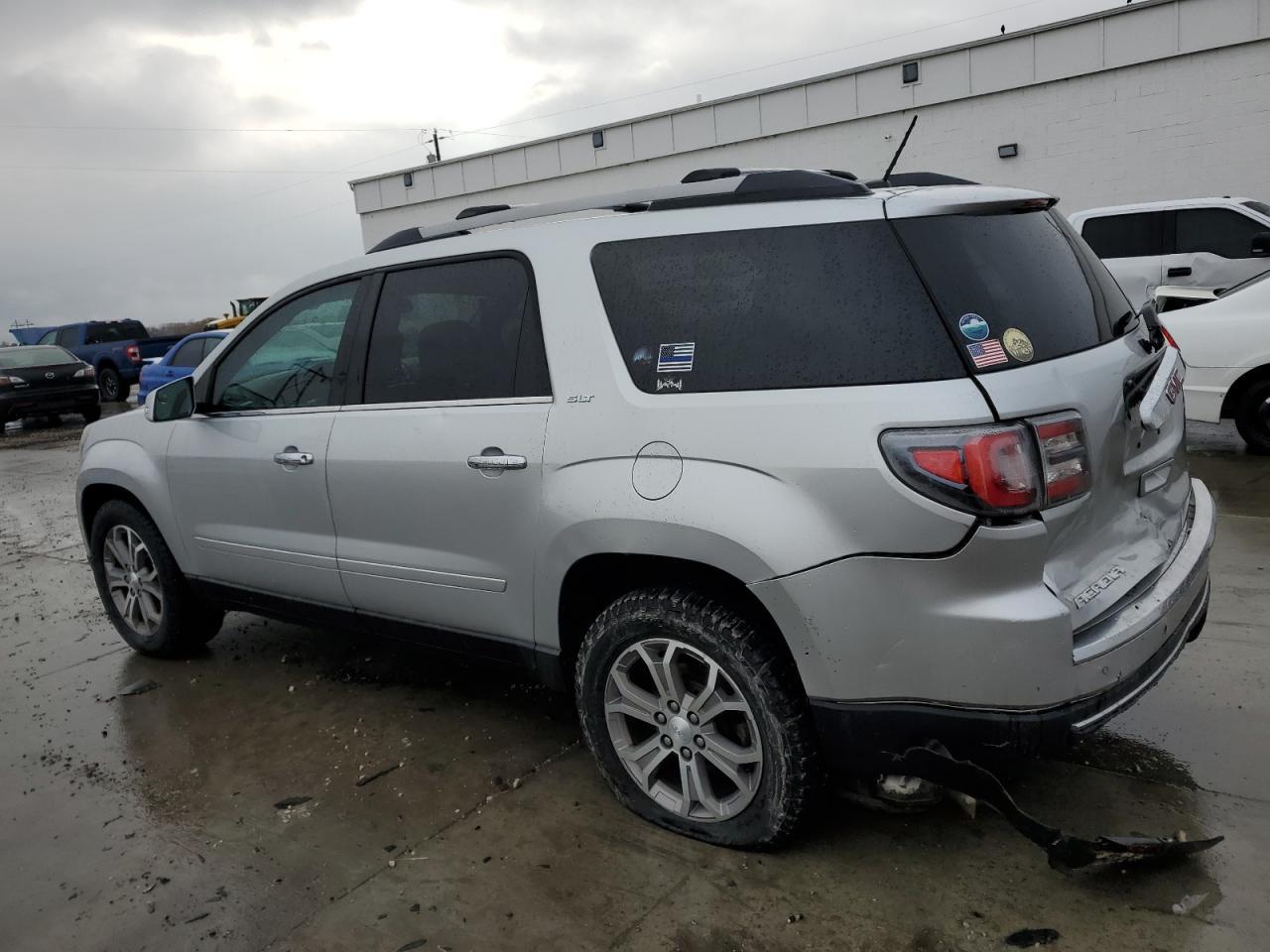2013 GMC Acadia - Фото 2